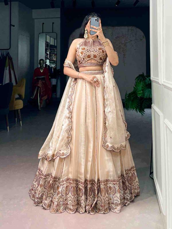 LNB 1476 CRM Bridal lehenga choli in Vadodara